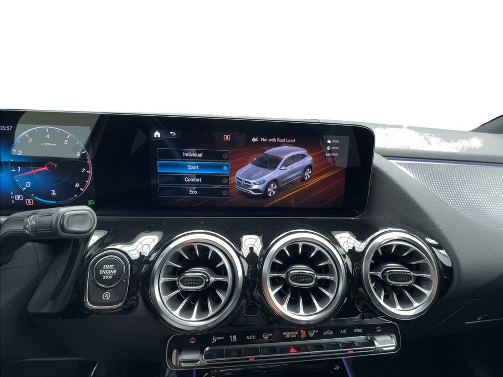 Used 2022 Mercedes-Benz GLA 250 w/ Premium Package Lite image 45