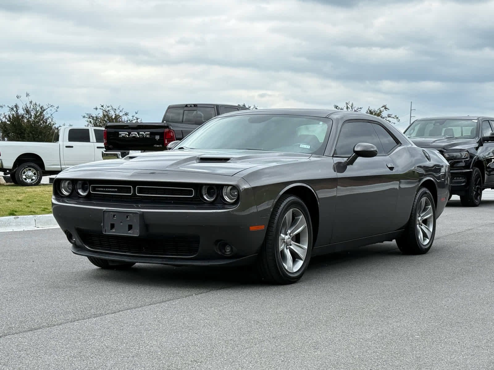 Used 2019 Dodge Challenger SXT w/ Driver Convenience Group