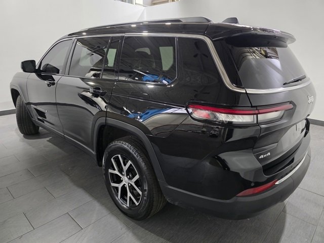 Used 2024 Jeep Grand Cherokee L Limited image 3