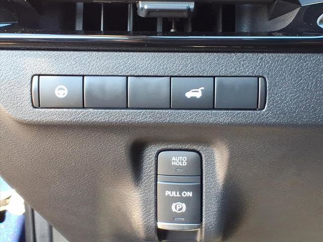 Certified 2025 Nissan Murano SV w/ Cargo Package image 18