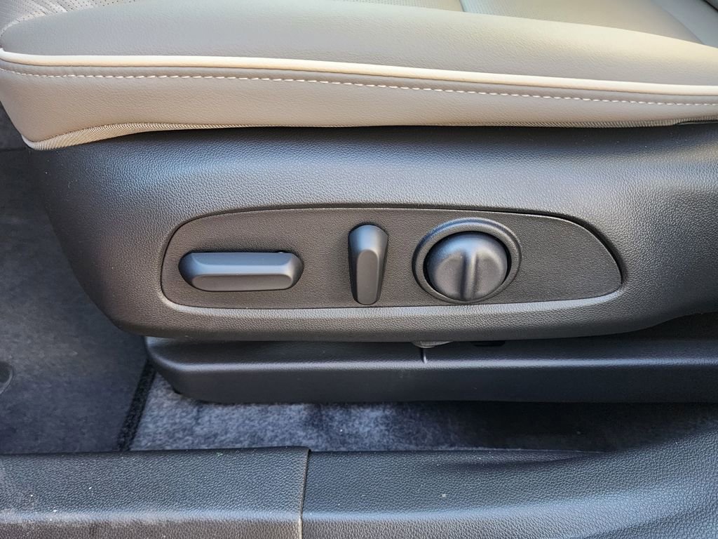 New 2026 Buick Envista Avenir image 17