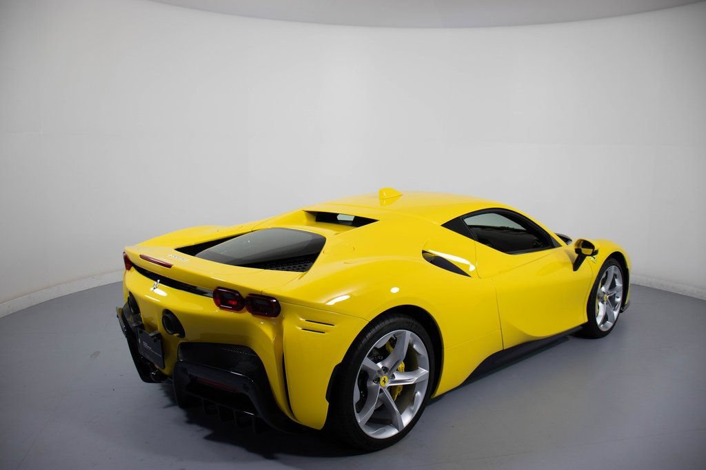 Certified 2022 Ferrari SF90 Stradale AWD/4WD image 2