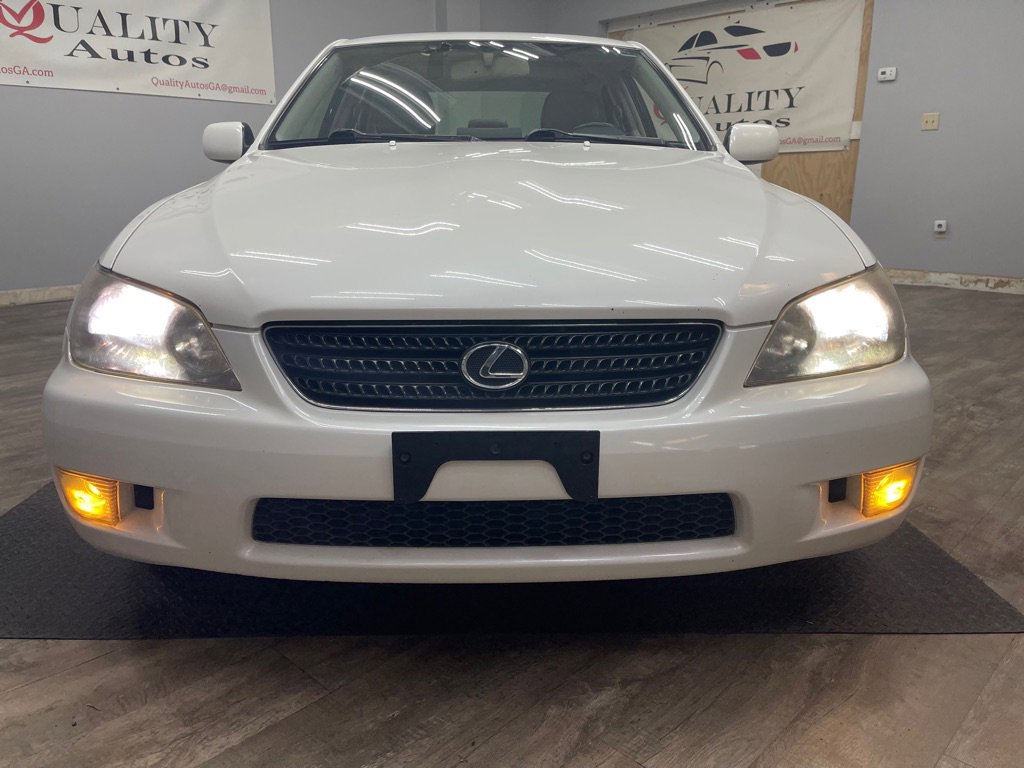 Used 2004 Lexus IS 300 image 4