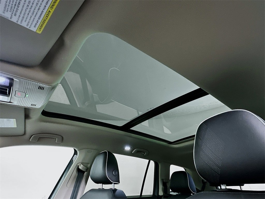 New 2026 Volkswagen Atlas SEL Premium R-Line image 11