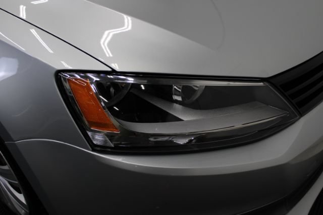 Used 2012 Volkswagen Jetta S FWD image 9