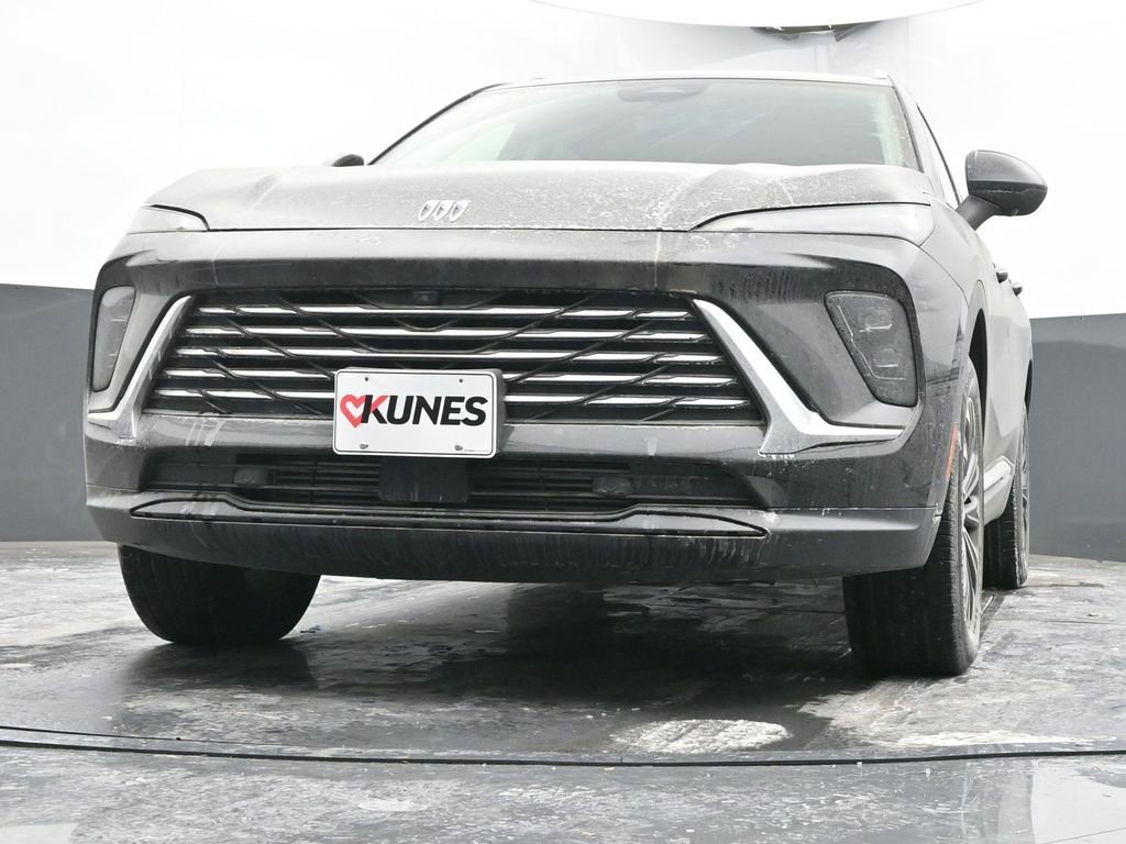 Used 2024 Buick Envision Preferred image 42