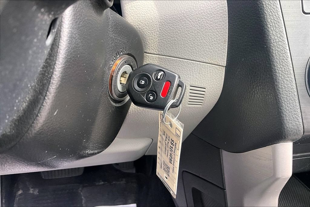 Used 2014 Subaru Forester 2.5i Premium w/ All-Weather Package AWD/4WD image 14