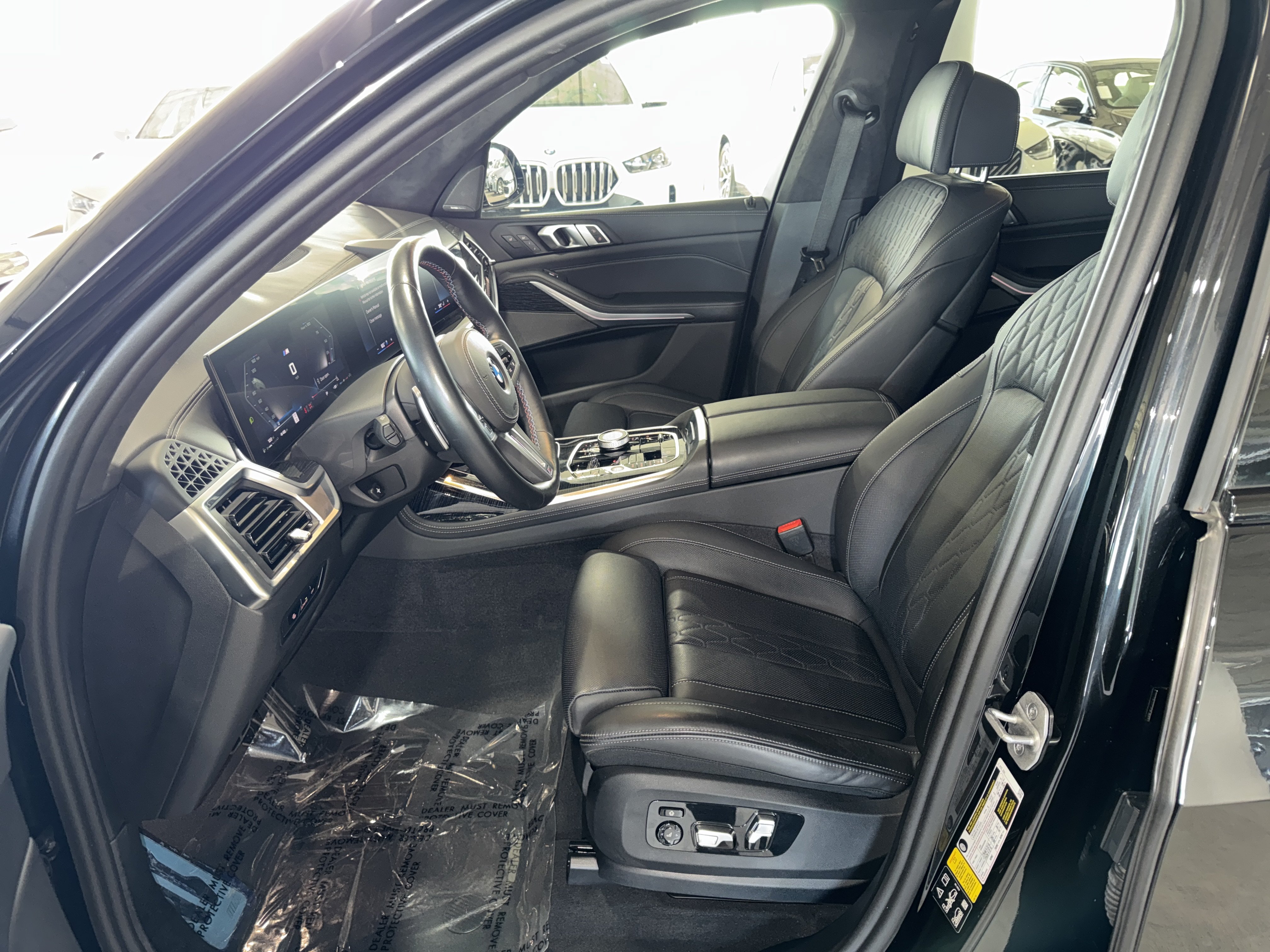 Used 2024 BMW X7 M60i w/ Executive Package AWD/4WD image 20