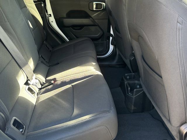 Certified 2023 Jeep Gladiator Overland image 17