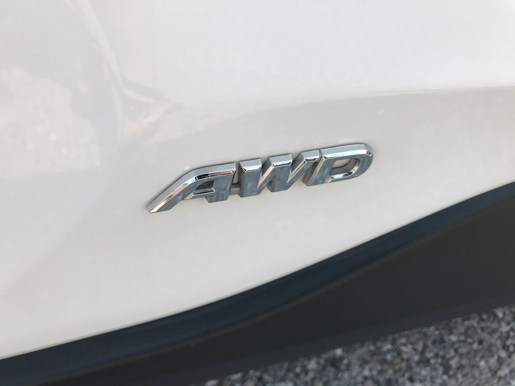 Used 2022 Toyota RAV4 XLE w/ Convenience Package AWD/4WD image 10