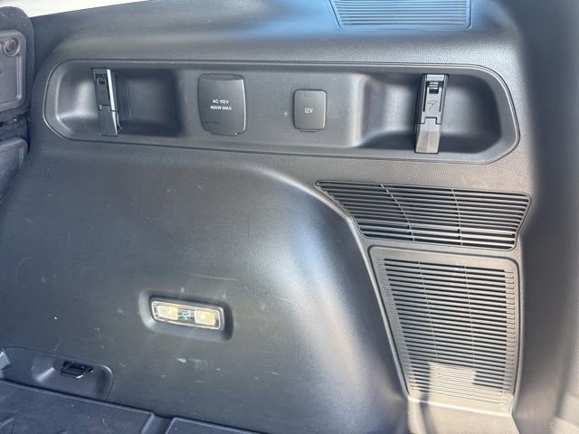 Used 2025 Ford Bronco Sport Badlands image 13