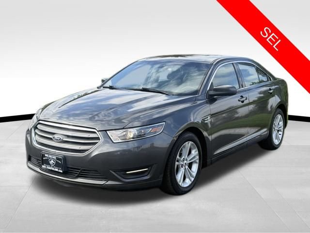 Used 2017 Ford Taurus SEL image 3
