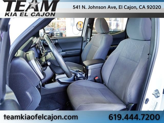 Used 2016 Toyota Tacoma TRD Sport w/ Towing Package RWD image 16