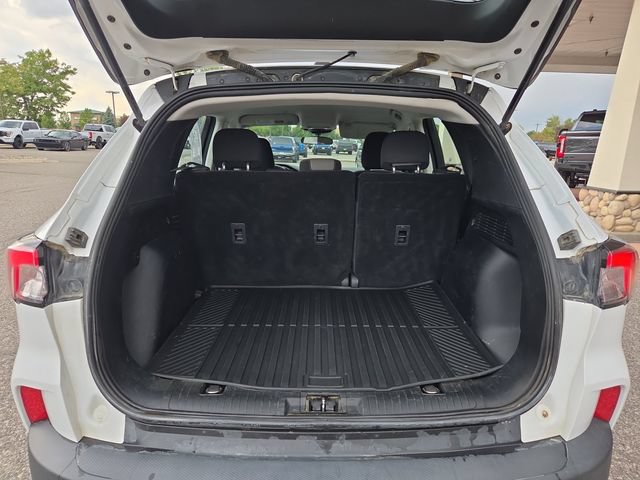 Certified 2022 Ford Escape S AWD/4WD image 21