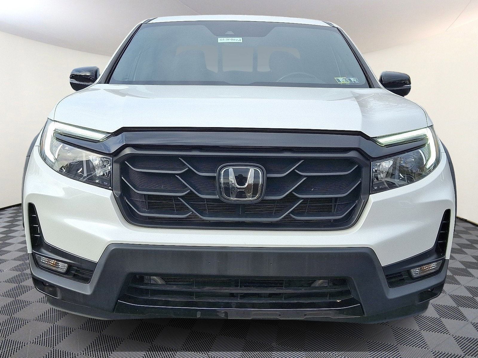 Used 2021 Honda Ridgeline Black Edition video 2