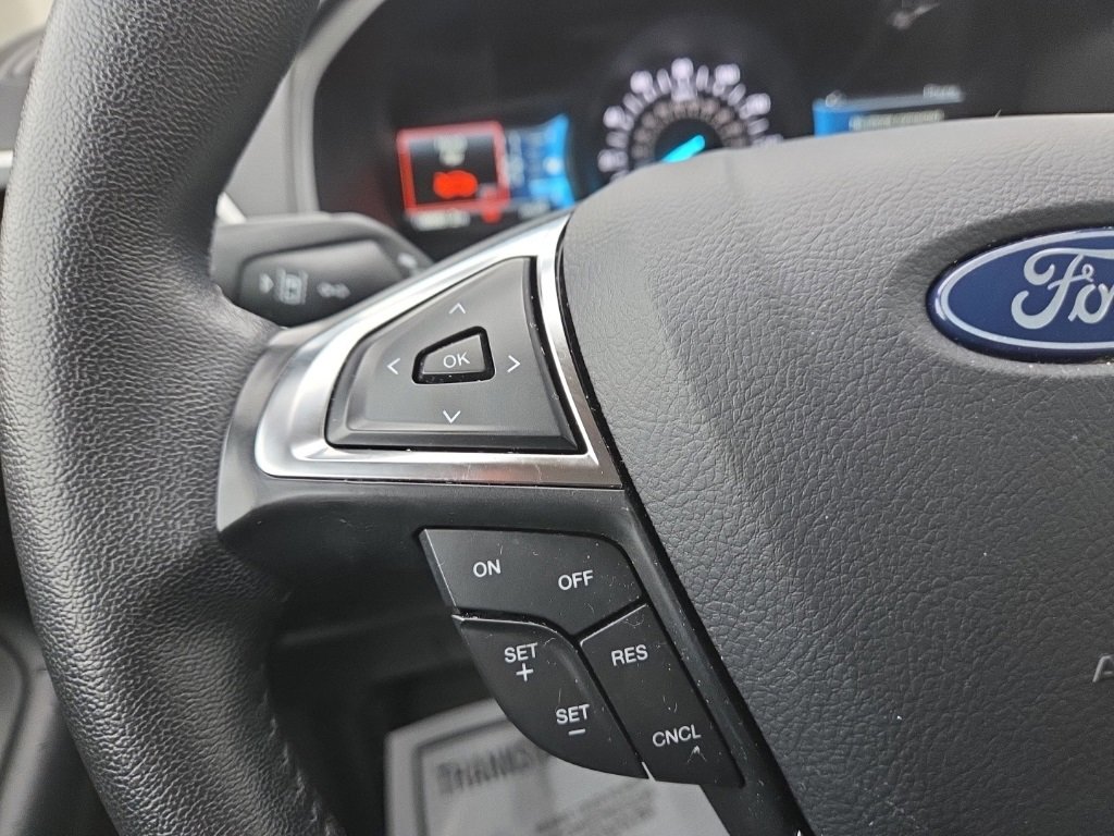 Used 2024 Ford Edge SEL image 23