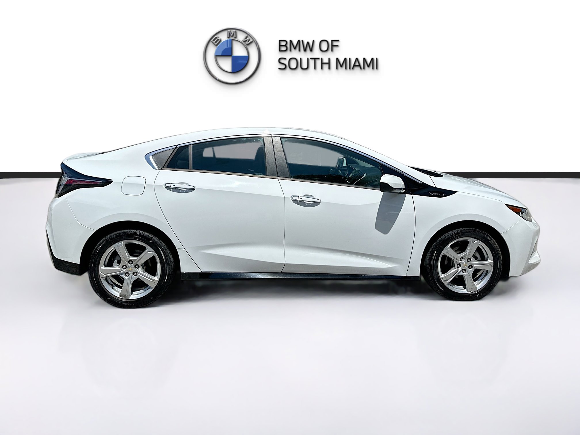 Used 2017 Chevrolet Volt LT image 7