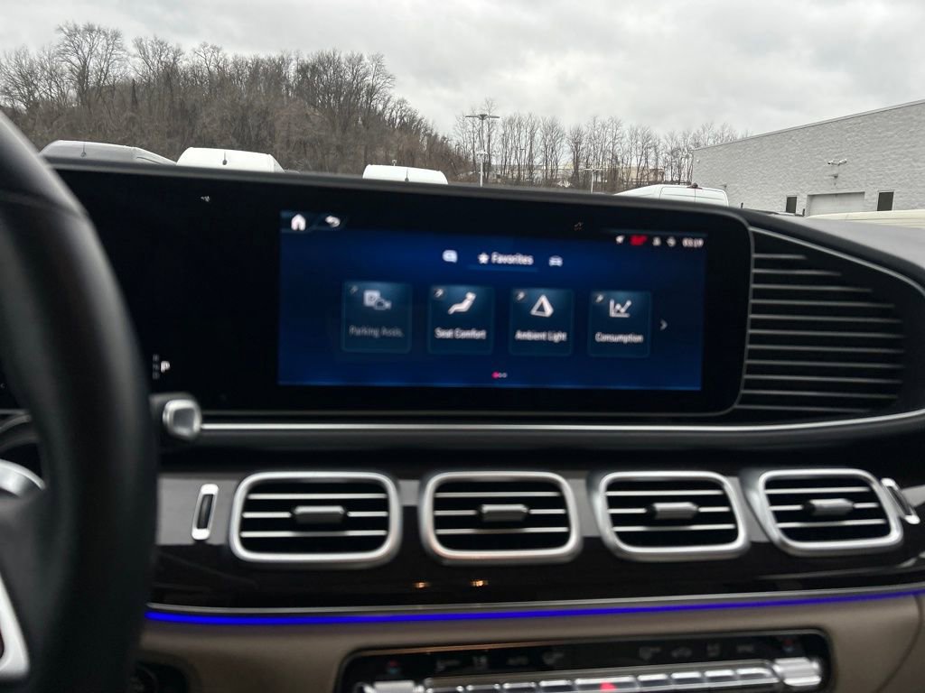 Certified 2025 Mercedes-Benz GLE 450 4MATIC image 33
