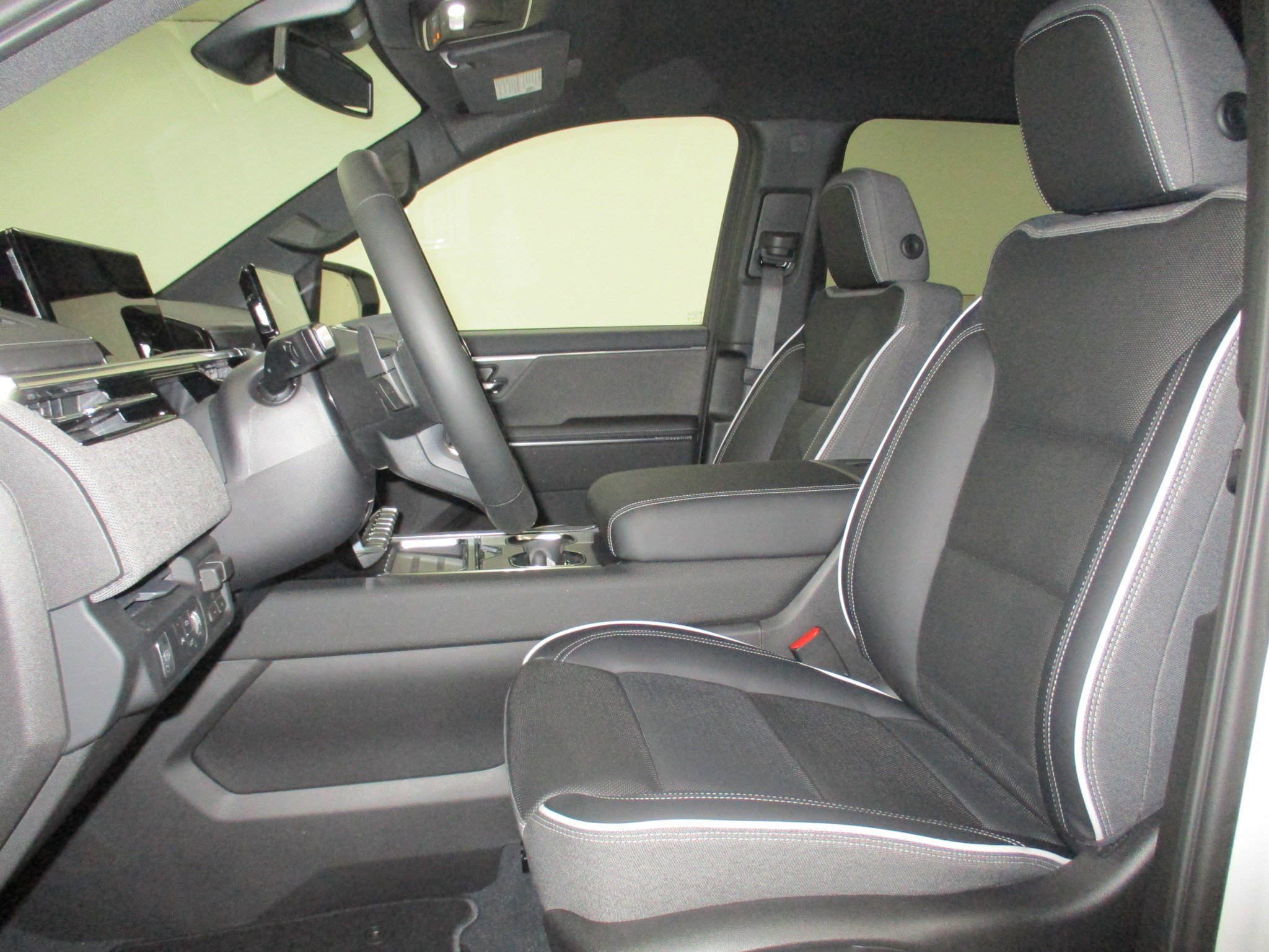 New 2026 GMC Sierra EV Elevation image 15