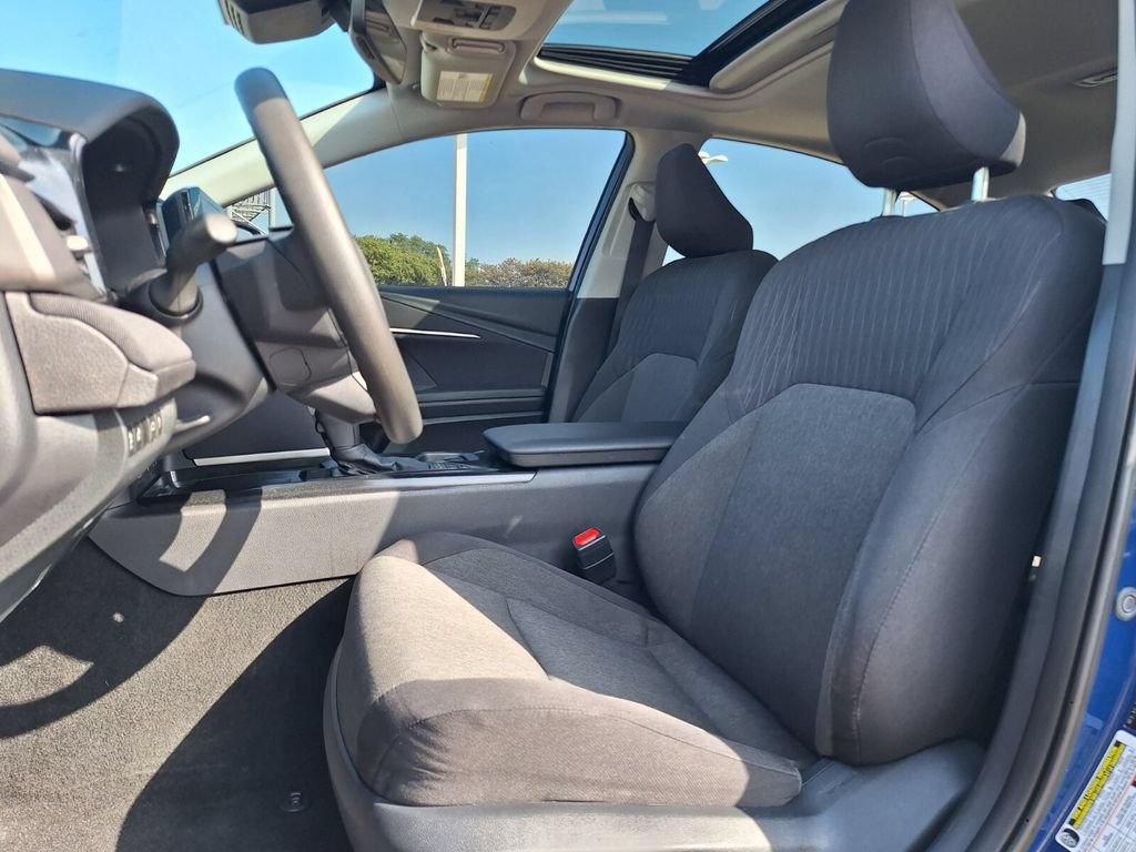 Used 2025 Toyota Camry LE w/ Convenience Package FWD image 22