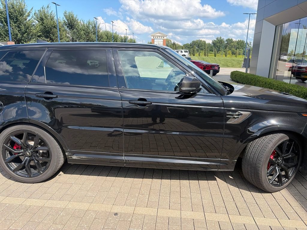 Used 2022 Land Rover Range Rover Sport SVR AWD/4WD image 4