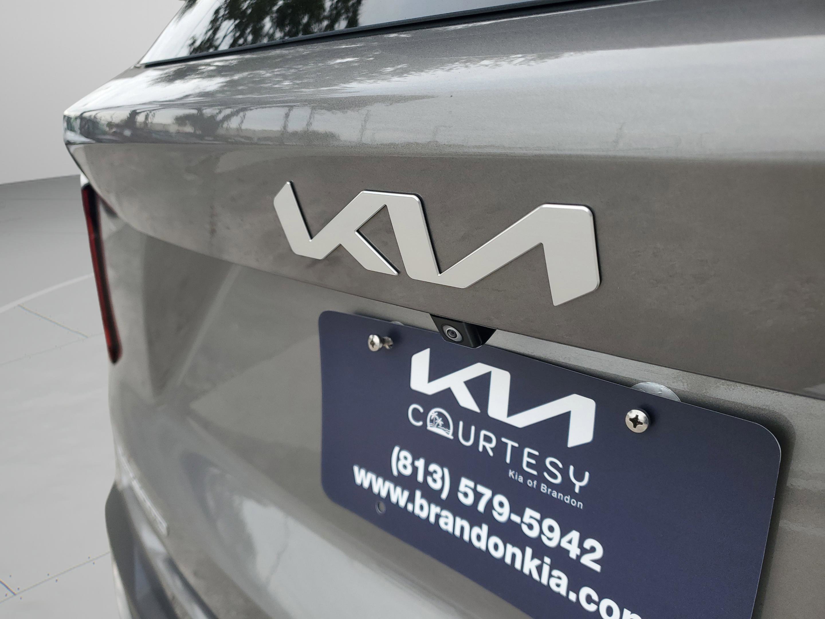 Certified 2025 Kia Sorento EX w/ EX Panoramic Sunroof Package image 31