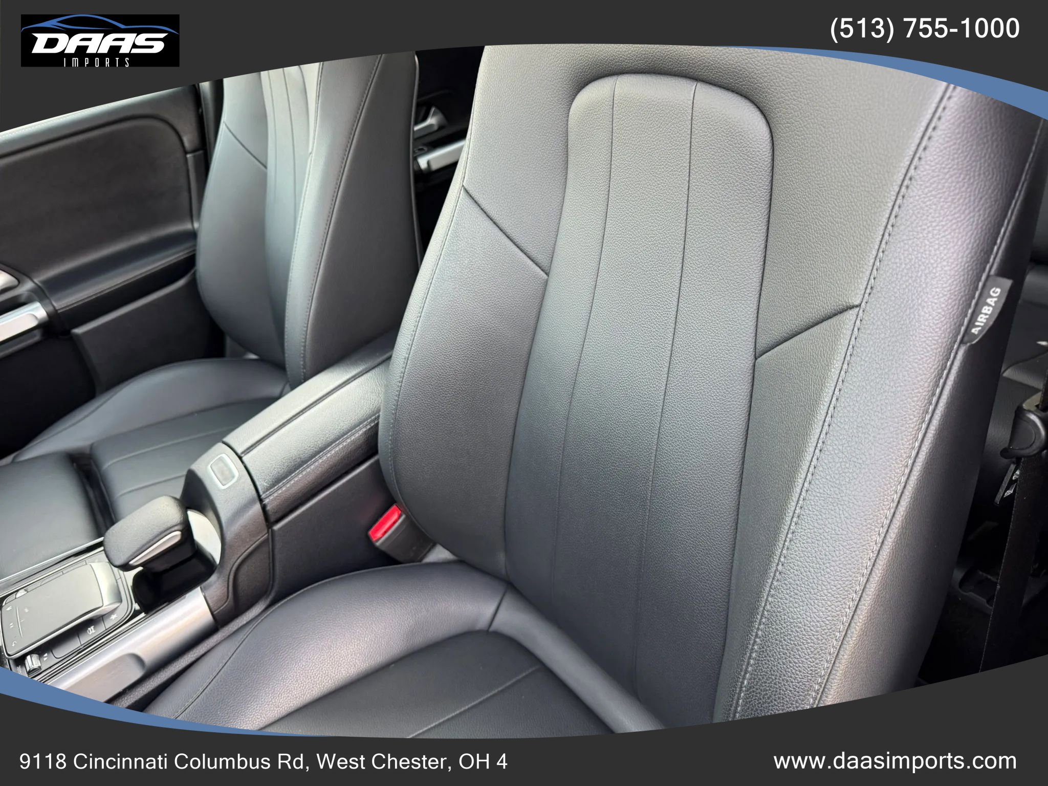 Used 2021 Mercedes-Benz GLB 250 4MATIC w/ Premium Package image 11