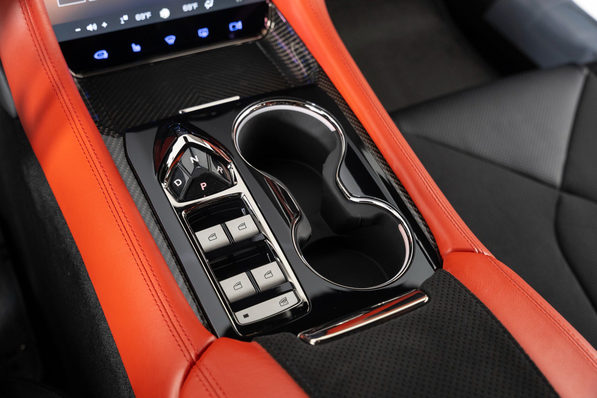 Used 2025 Karma Revero Luxury RWD image 21