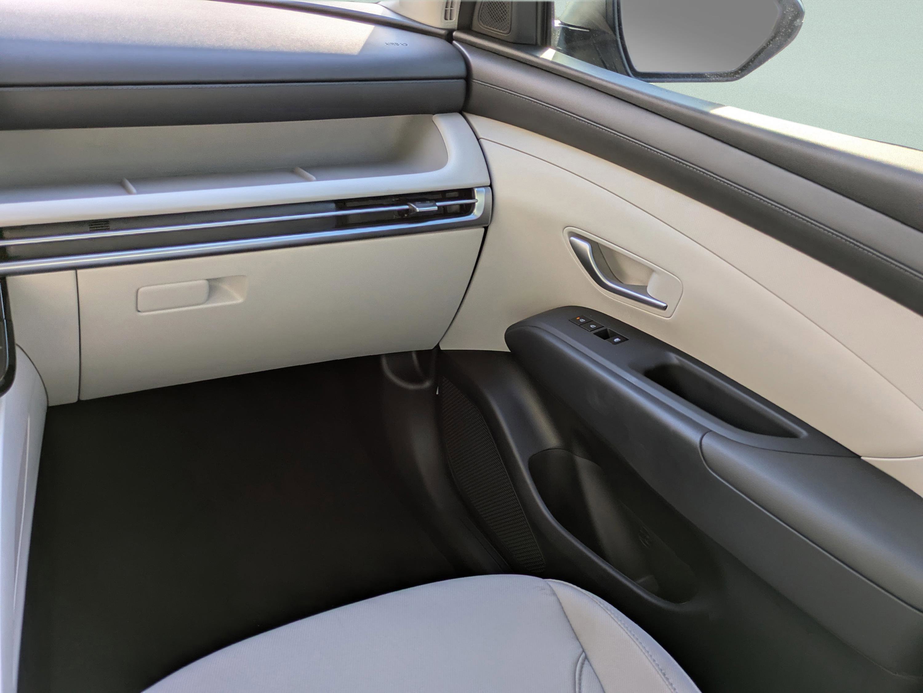 New 2026 Hyundai Tucson SEL image 18