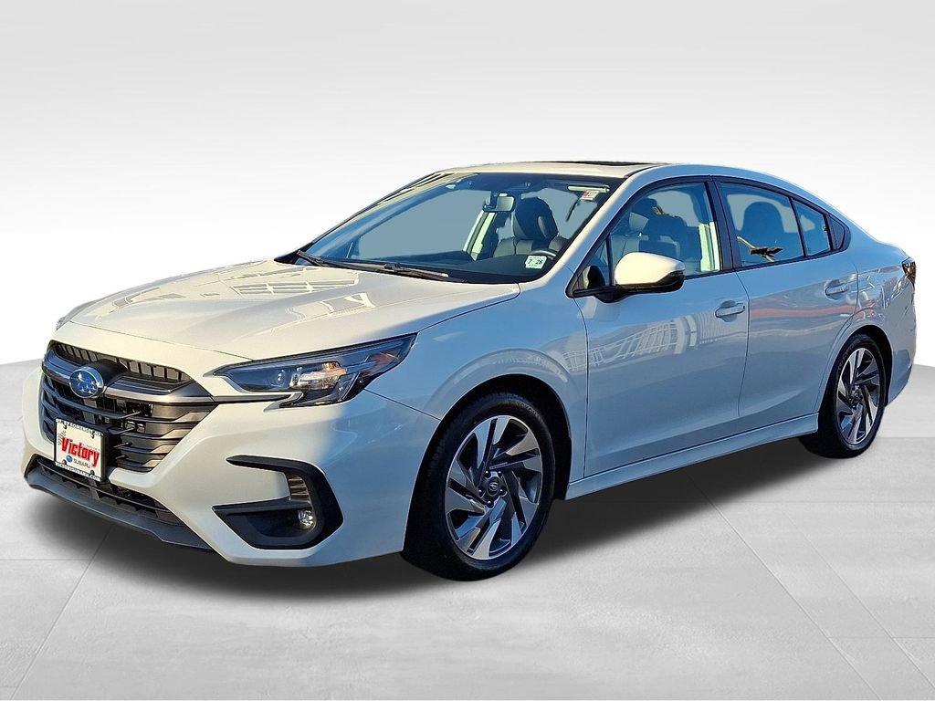 Used 2023 Subaru Legacy Limited image 3