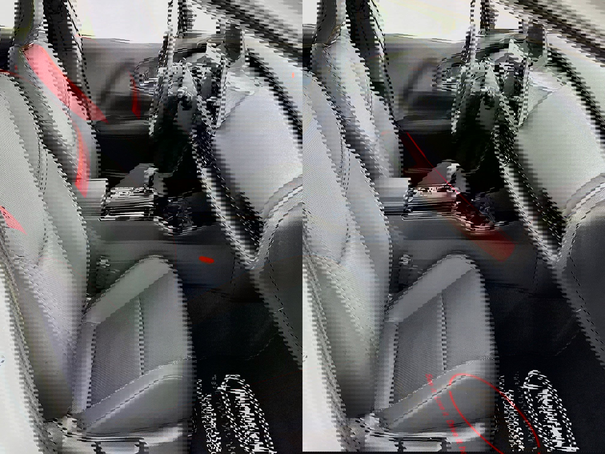 Used 2024 Toyota Prius Prime SE image 36