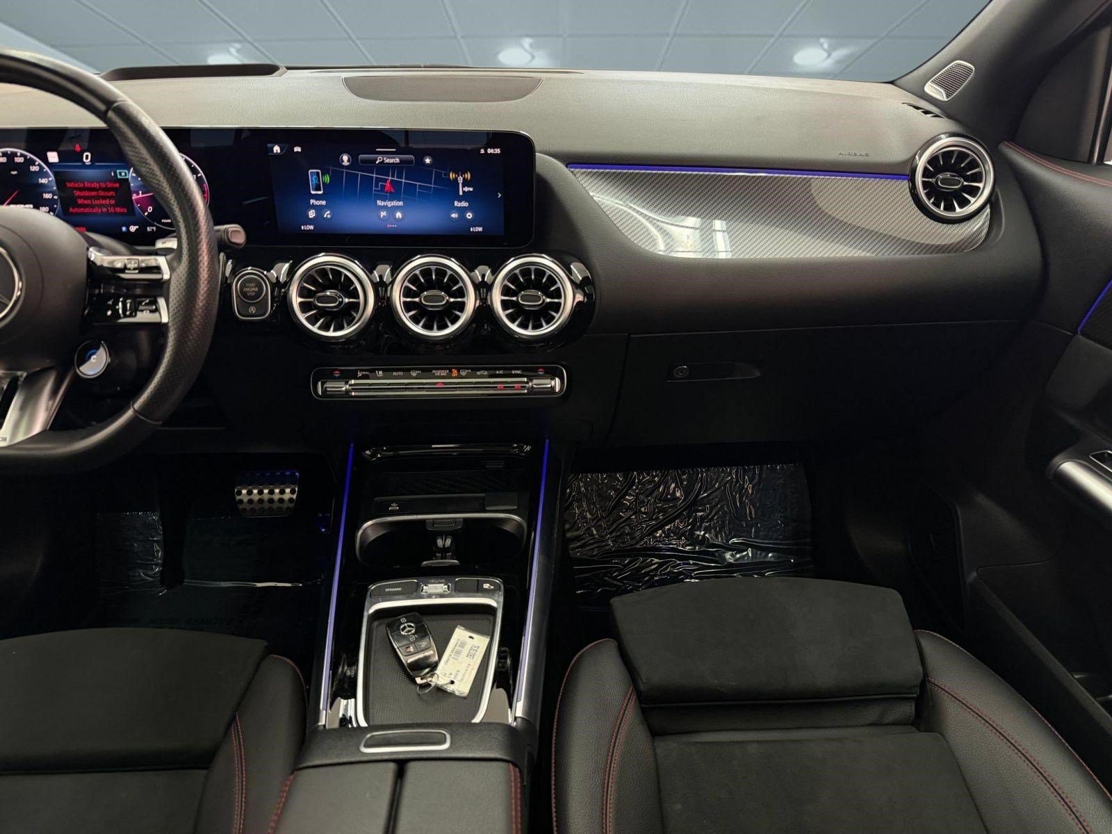 Certified 2024 Mercedes-Benz GLA 35 AMG 4MATIC image 30