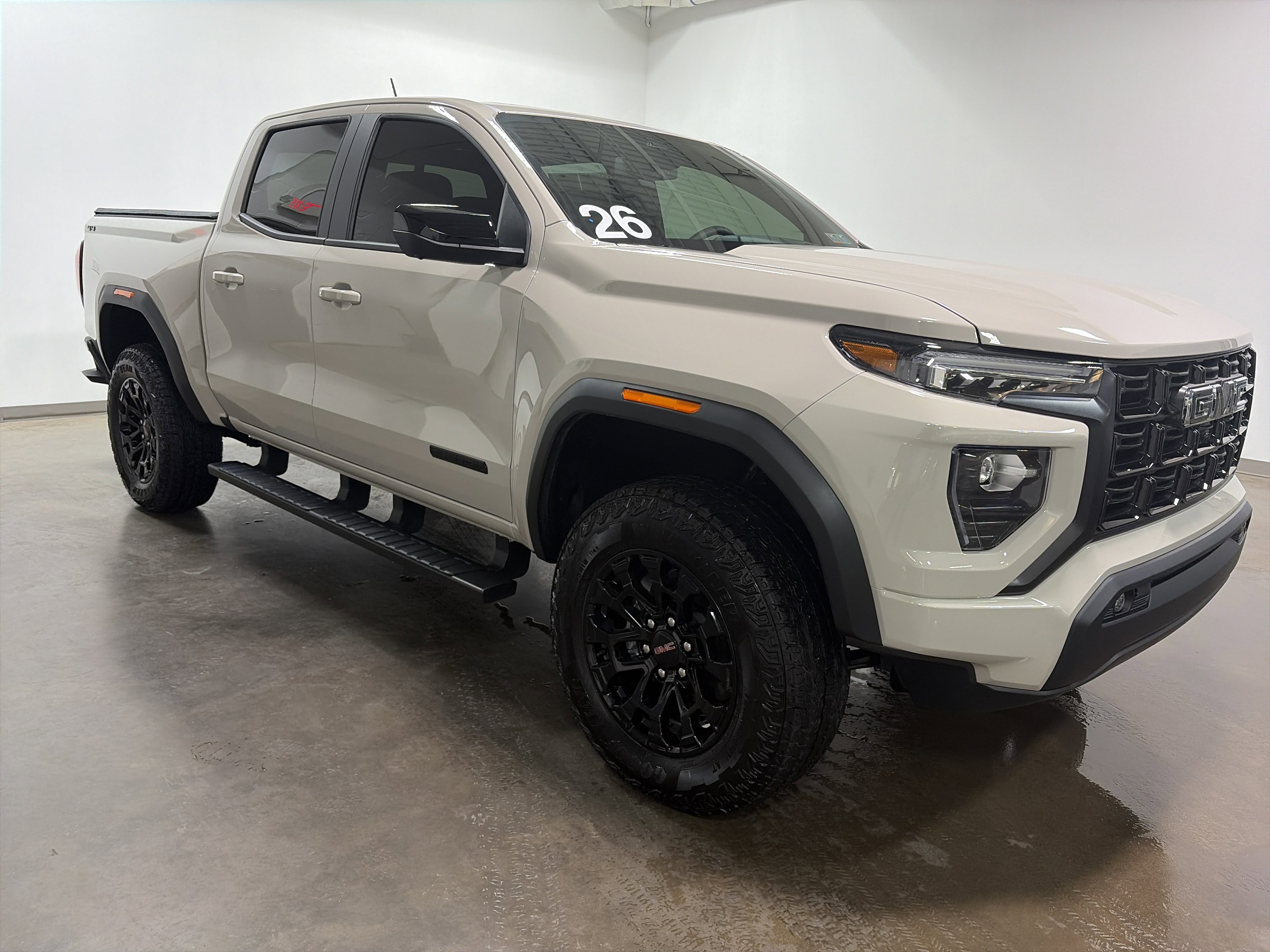 Used 2026 GMC Canyon Elevation w/ Convenience Package image 2