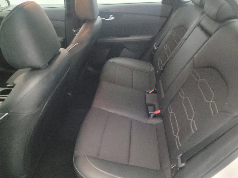 Used 2022 Kia Forte GT-Line image 18