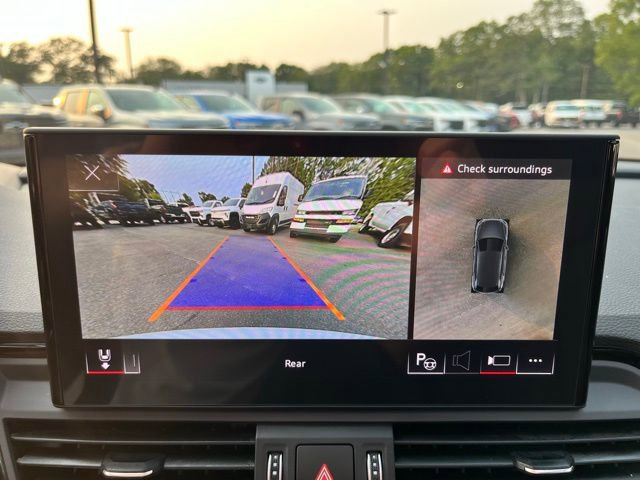 Used 2024 Audi Q5 e Prestige w/ Prestige Package image 36