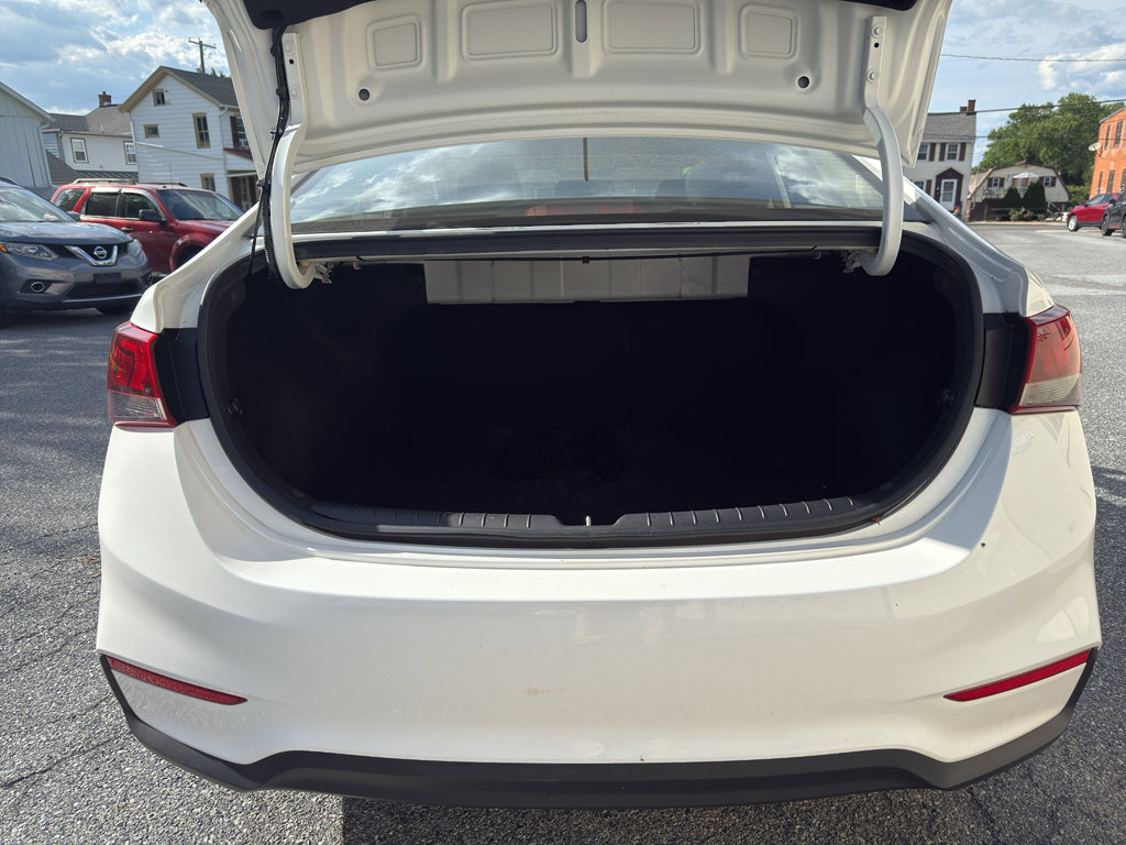 Used 2019 Hyundai Accent SE FWD image 13