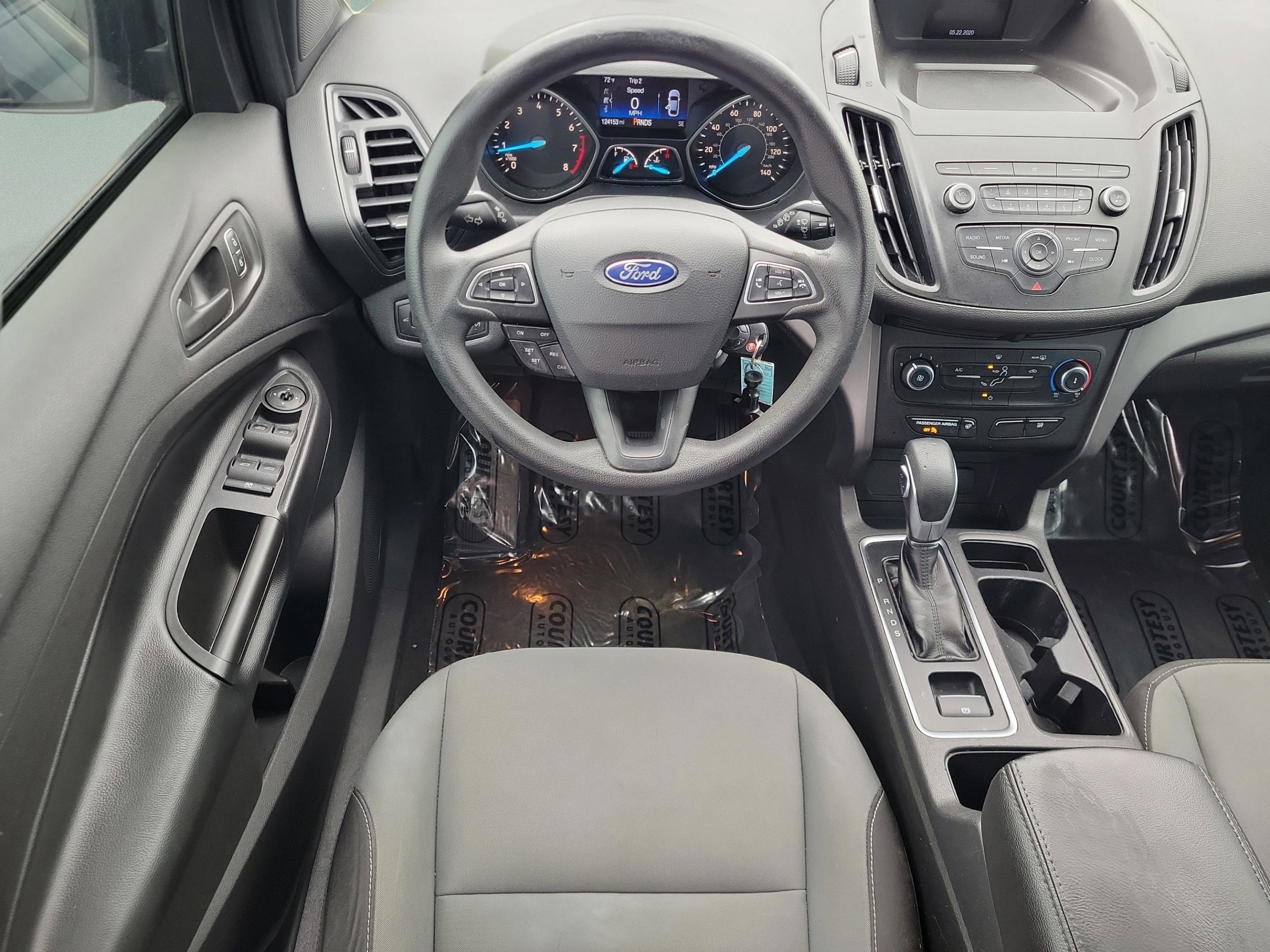 Used 2019 Ford Escape S image 11