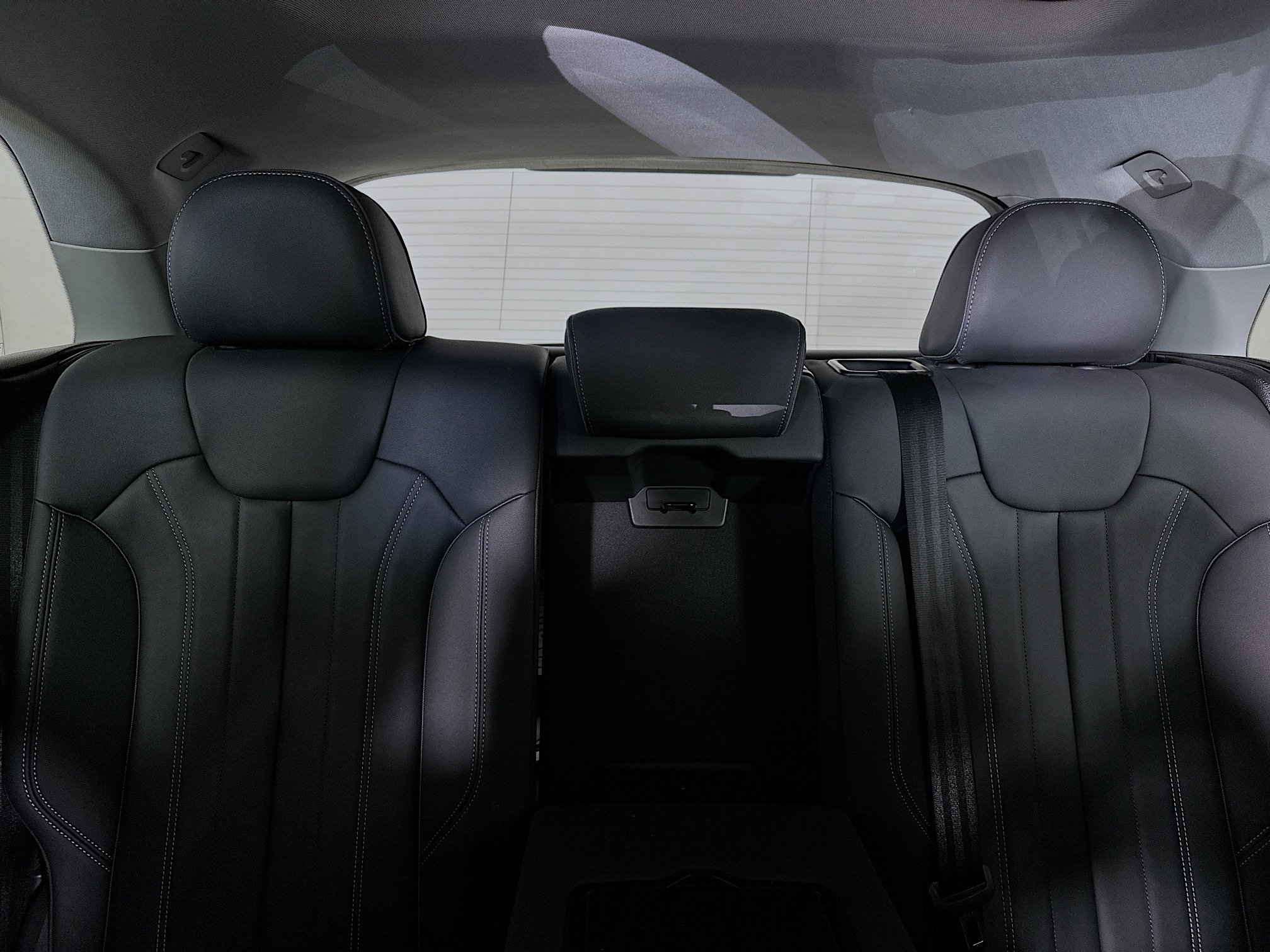 Used 2024 Audi Q5 e Premium Plus w/ Premium Plus Package image 30