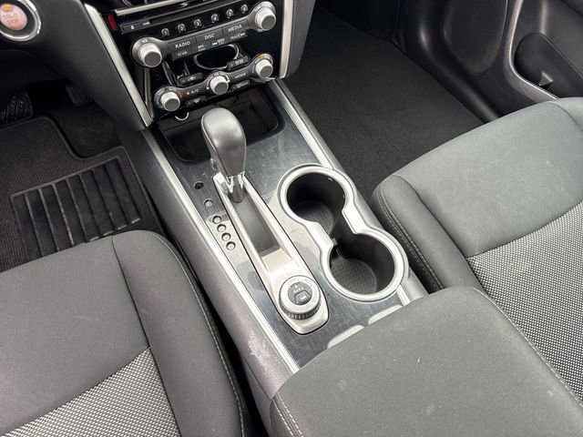 Used 2017 Nissan Pathfinder SV image 18