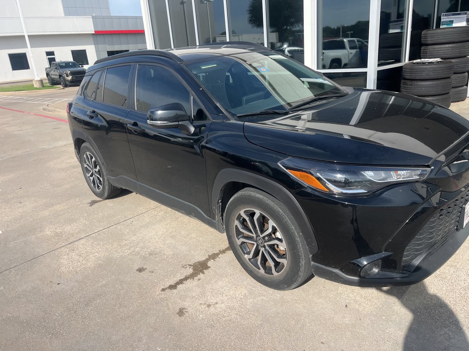 Used 2023 Toyota Corolla Cross AWD Hybrid image 4