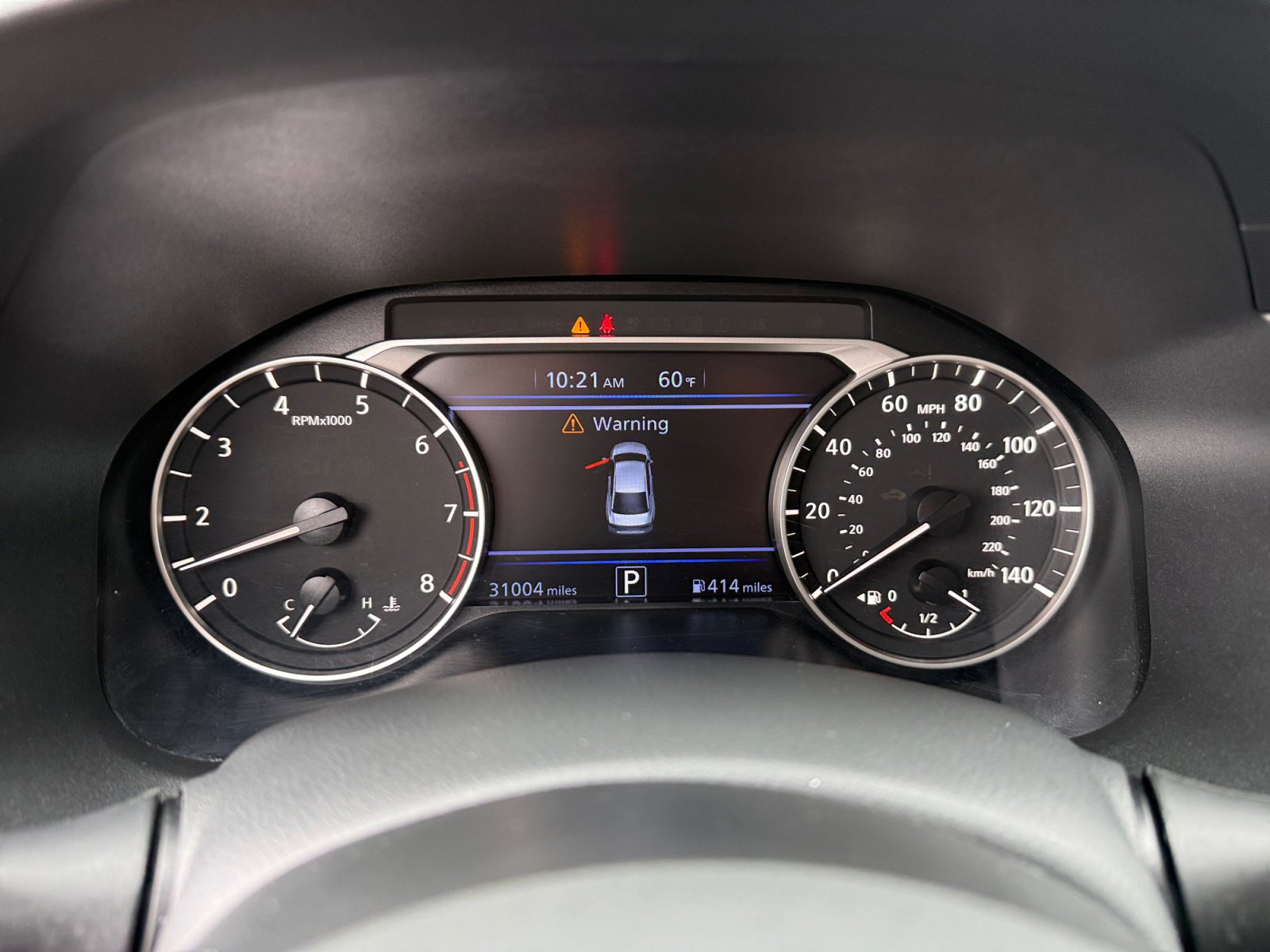 Used 2025 Nissan Altima 2.5 SV FWD image 11