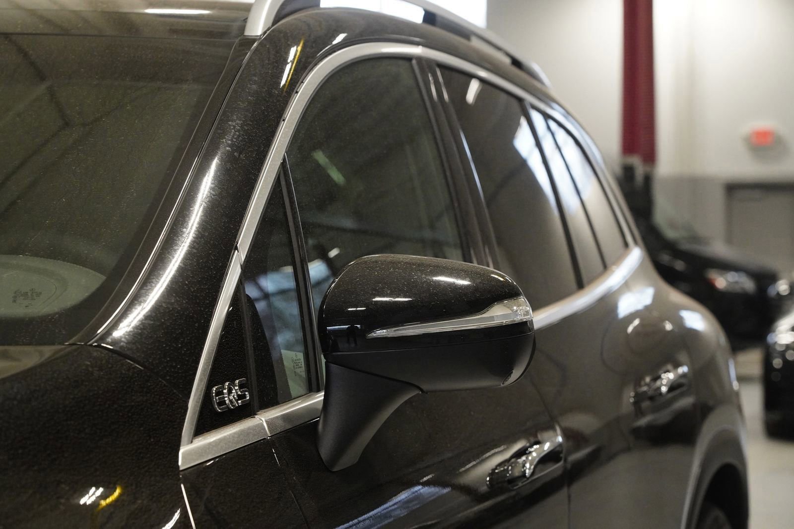 New 2026 Mercedes-Benz EQS 400 4MATIC SUV image 9