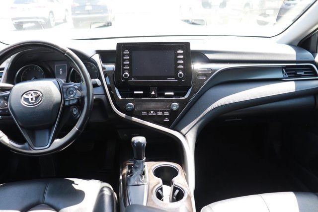Used 2021 Toyota Camry SE w/ Carpet Mat Package (TMS) FWD image 14