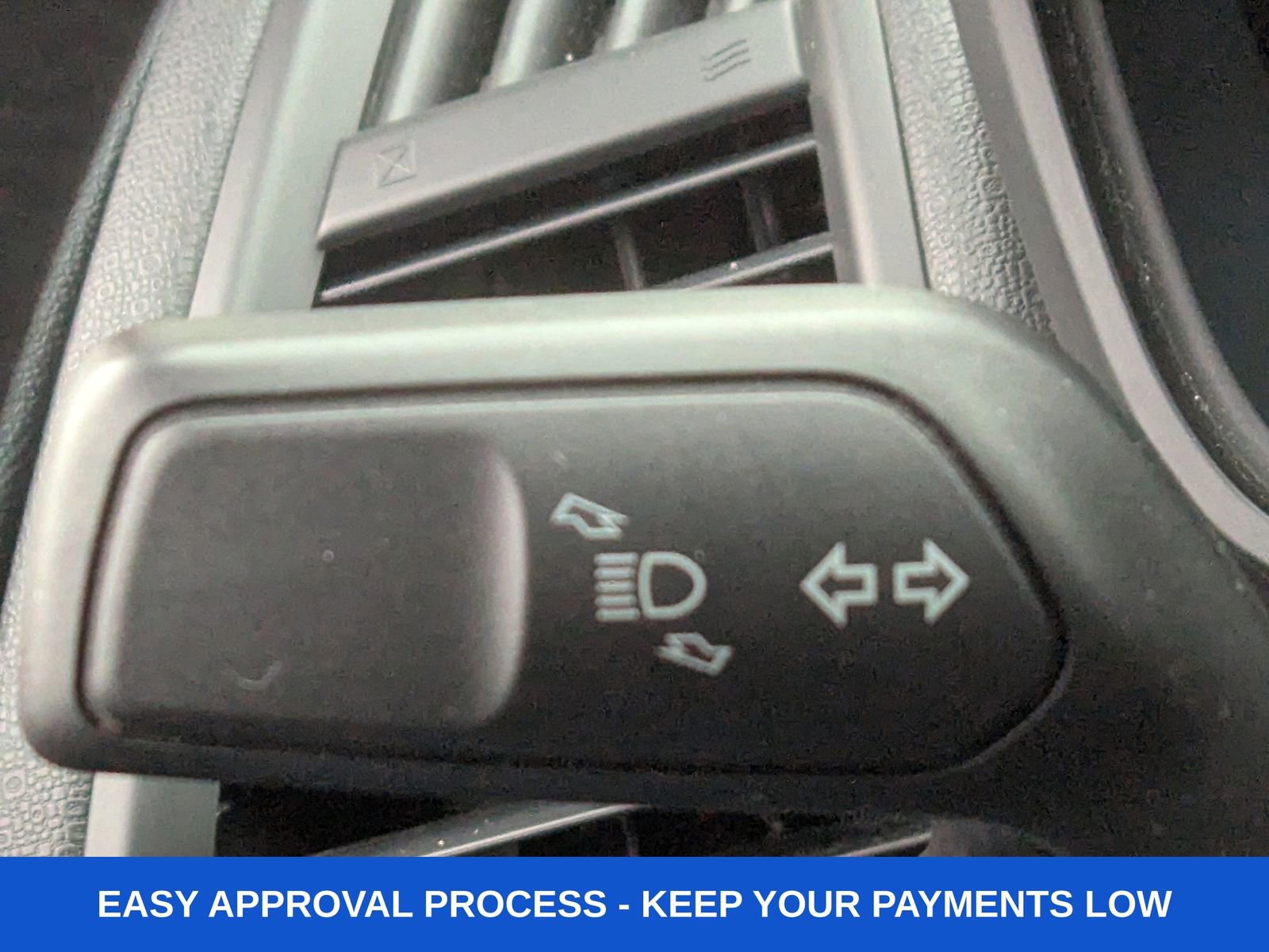 Used 2019 Ford EcoSport S image 30