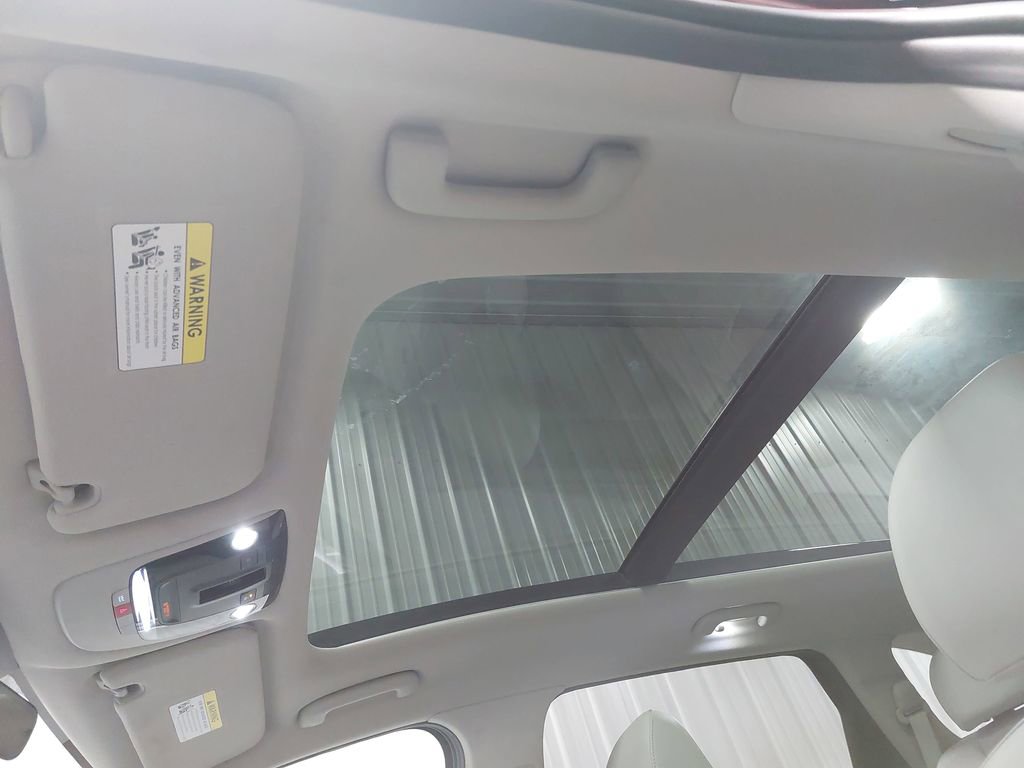 Used 2024 Kia Sorento SX image 33