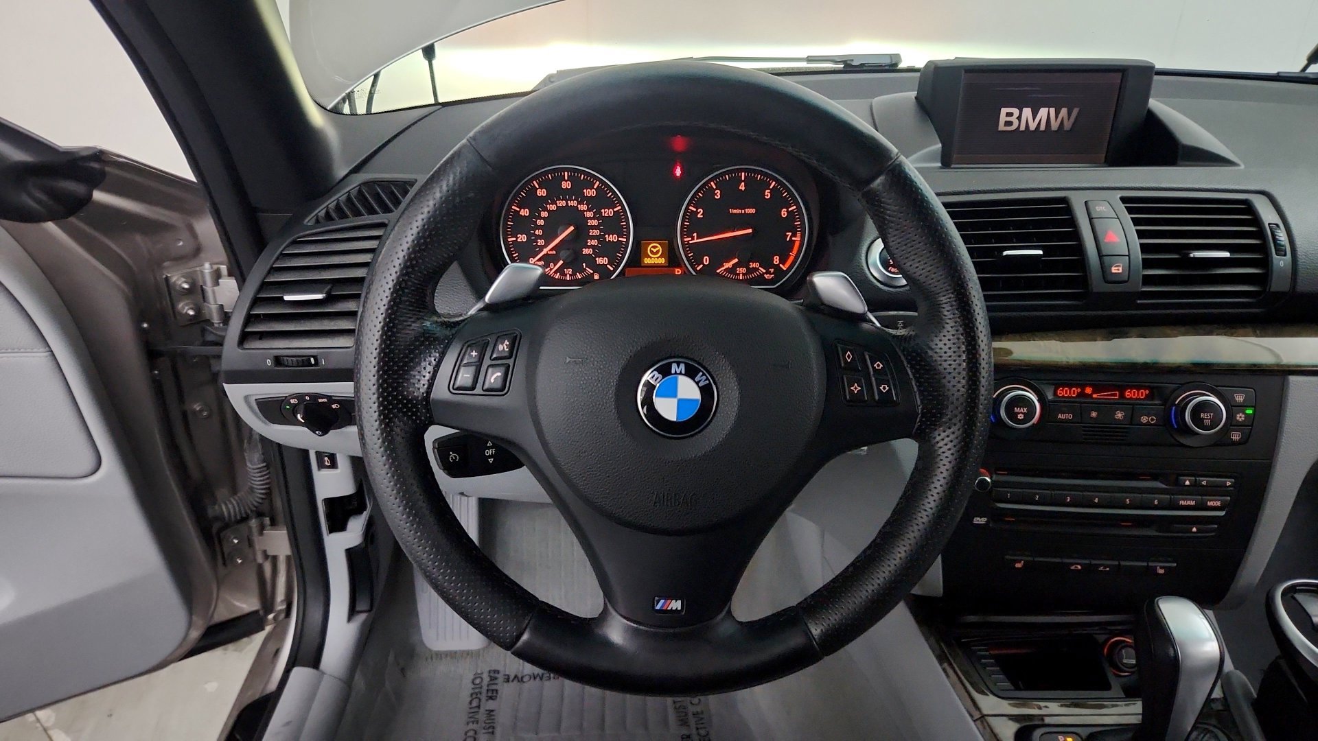 Used 2008 BMW 135i Convertible RWD image 19