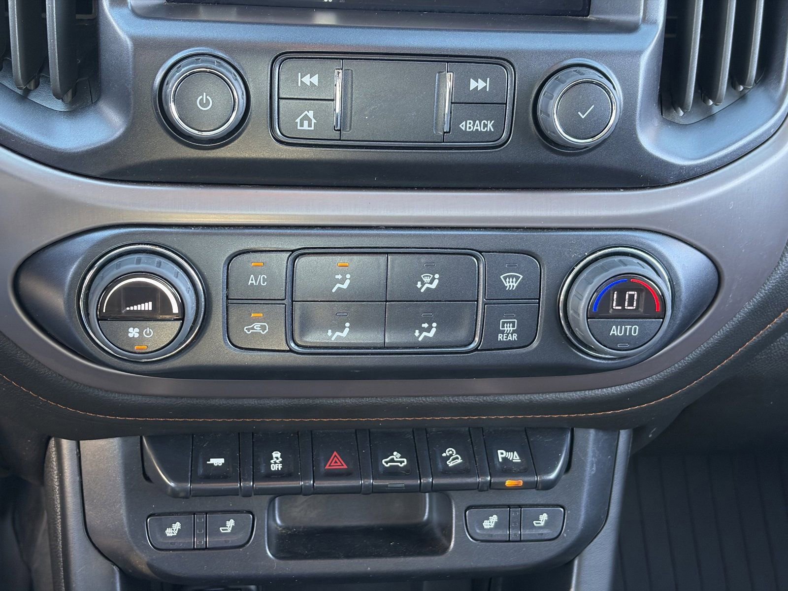 Certified 2022 GMC Canyon AT4 AWD/4WD image 30