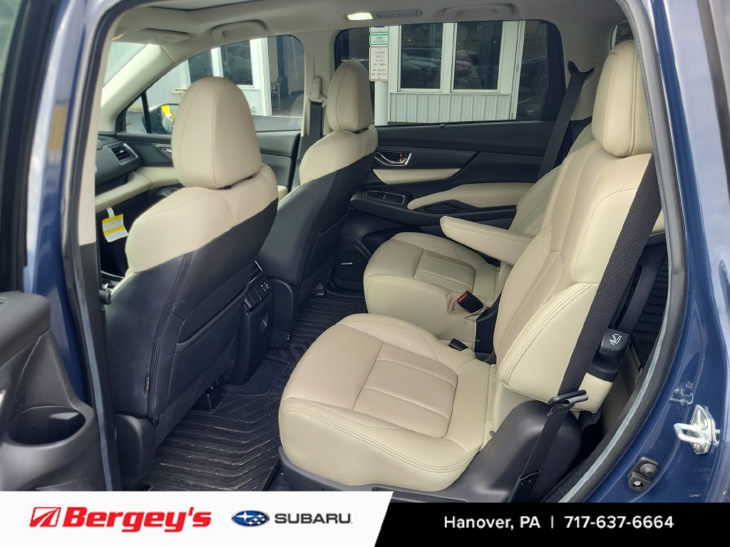 Used 2024 Subaru Ascent Limited w/ Technology Package AWD/4WD image 9