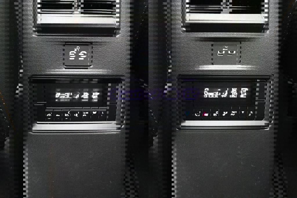 Used 2024 MAZDA CX-90 3.3 Turbo w/ Preferred Plus image 12