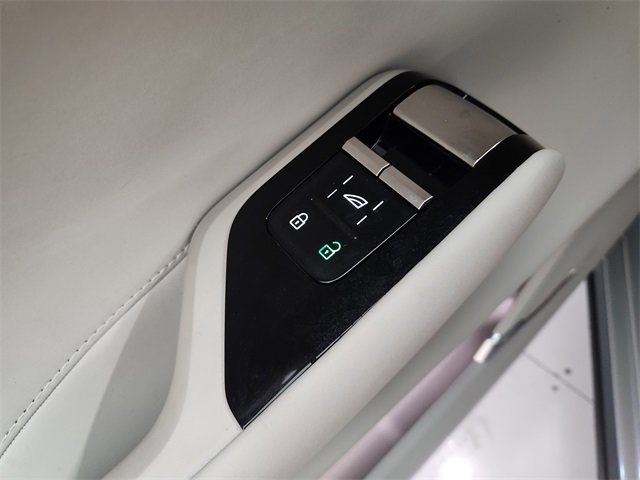 New 2025 Volvo EX90 Ultra image 21